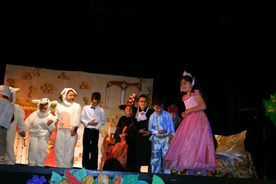 El CP Pr�ncipe de Espa�a celebr� su III Semana de Teatro en el Cine Velasco