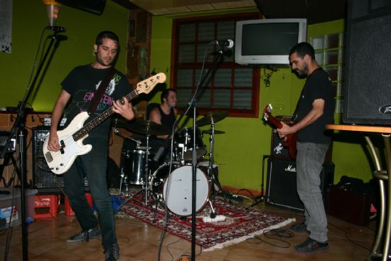 Familea Miranda tocó en el Pub Ninfas Familea Miranda tocó en el Pub Ninfas