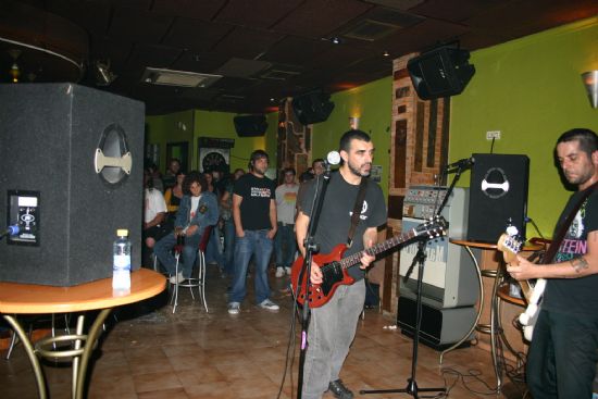 Familea Miranda tocó en el Pub Ninfas Familea Miranda tocó en el Pub Ninfas